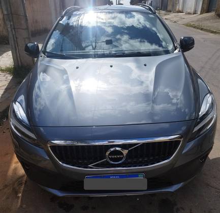 VOLVO V40 2.0 T4 CROSS COUNTRY GASOLINA 4P AUTOMÁTICO VOLVO V40 2.0 T4 CROSS COUNTRY GASOLINA 4P AUTOMÁTICO